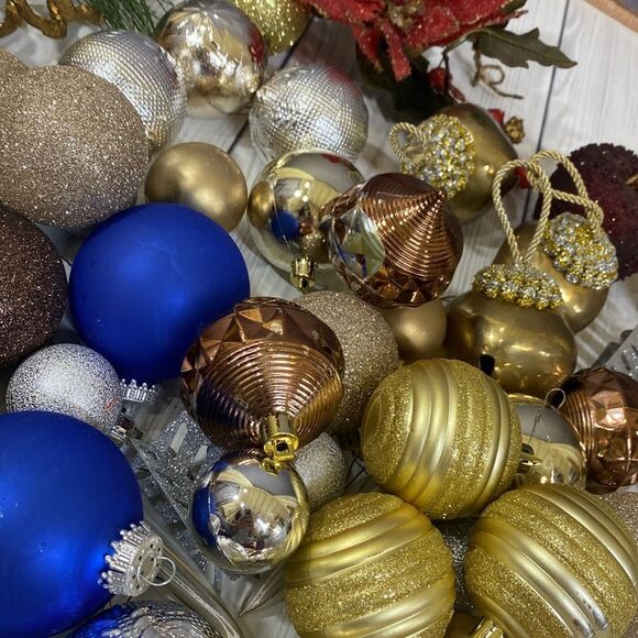 70+ Piece Bundle of Christmas Tree Ornaments Decorations - Picture 1 of 7